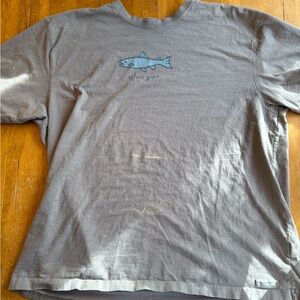 Life is Good Men’s XXL T-Shirt with Fish Graphic